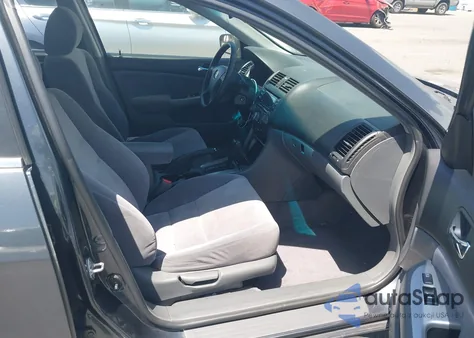 2004 Honda Accord 2.4 Ex from USA, damaged, VIN JHMCM566X4C030104